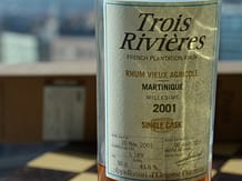 Trois Rivieres Millesime 2001 label